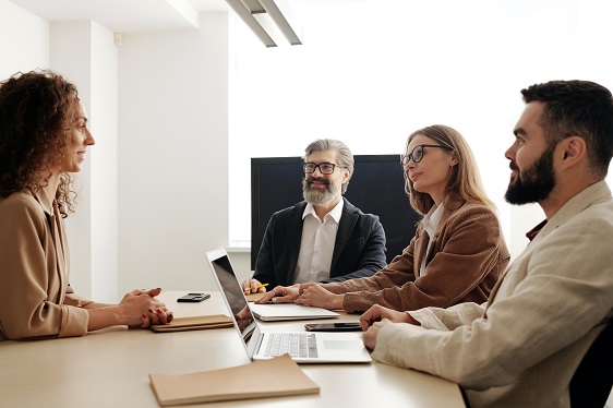 Relever le défi du recrutement et de la rétention des talents numériques dans le secteur public